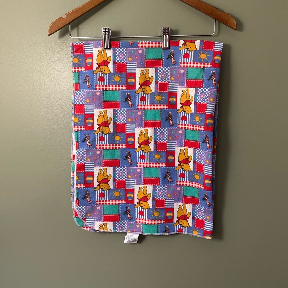 Vintage Winnie the Pooh blanket